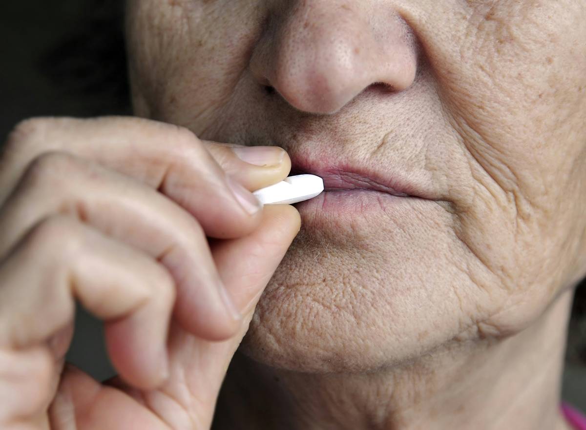 Dietary Supplement for Menopause: 7 Proven Ways to Avoid Painful Mistakes